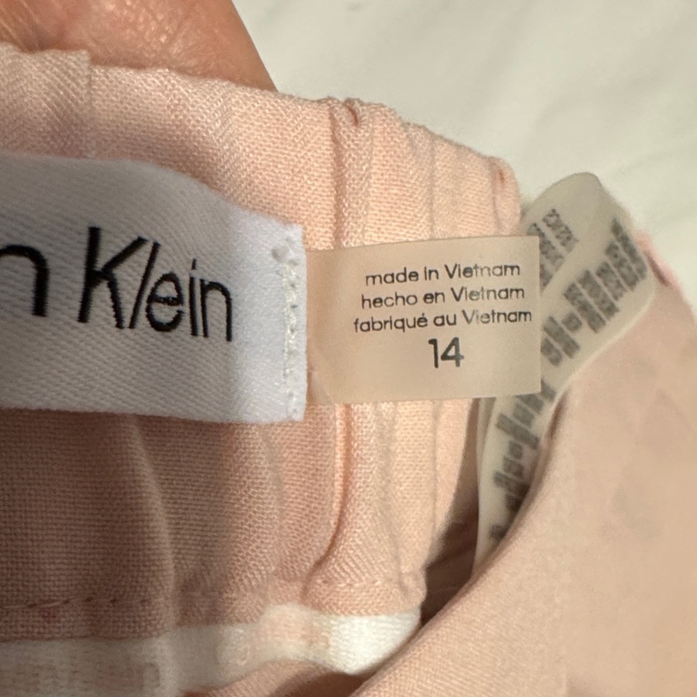 Calvin Klein Soft Pink Apparel - Picture 3 of 10
